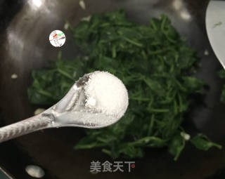 清炒豌豆苗的做法步骤：8