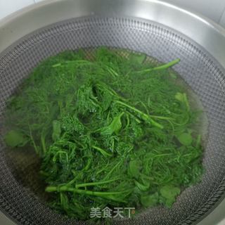 麦蒿肉饺的做法步骤：6