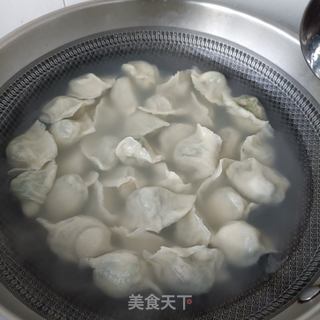 麦蒿肉饺的做法步骤：23