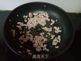 肉酱拌米粉的做法步骤：2