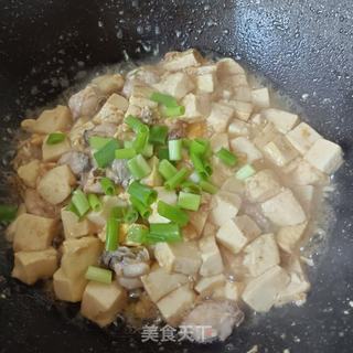 海蛎子炖嫩豆腐的做法步骤：7