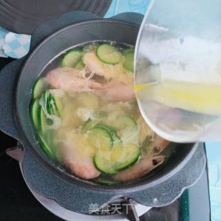 甜虾黄瓜汤的做法步骤：7