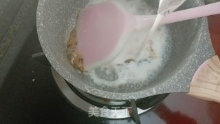 红豆烧仙草奶茶的做法步骤：5