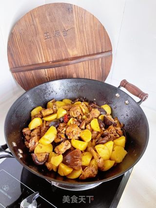 💯软糯鲜美✅香菇土豆炖鸡块‼️香喷喷超下饭的做法步骤：15