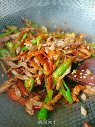 辣椒炒肉的做法步骤：11