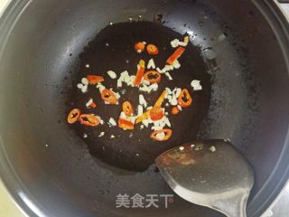 清炒白菜木耳的做法步骤：4