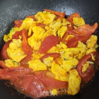 西红柿炒鸡蛋的做法步骤：6