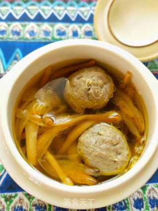 黄花菜牛肉丸汤的做法步骤：7