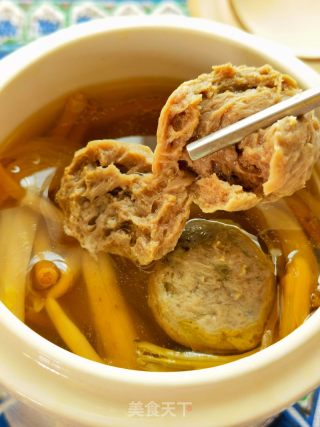 黄花菜牛肉丸汤的做法步骤：8