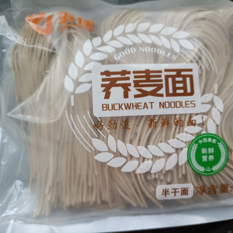 乌鸡汤荞麦面