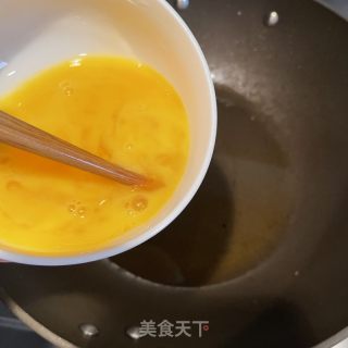 丝瓜炒鸡蛋的做法步骤：3