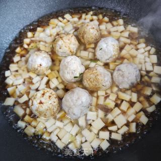 杏鲍菇烧肉丸的做法步骤：6