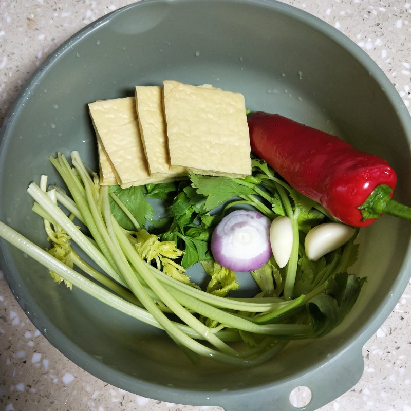 香芹炒豆干