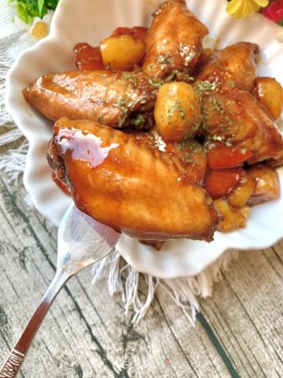 電飯煲焗蒜香蜜糖雞翅的做法步骤：8
