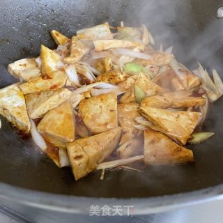 大葱烧豆腐的做法步骤：9