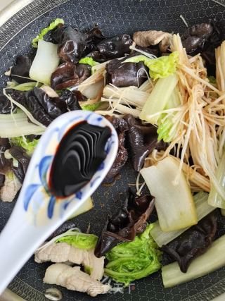 腐竹白菜炖肉的做法步骤：7