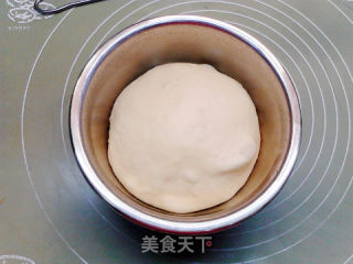 豆沙麻糬软欧面包的做法步骤：11