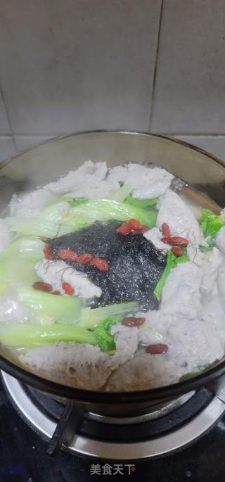 发菜鱼胶生菜汤的做法步骤：11