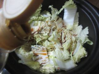 虾干大白菜千张条煲的做法步骤：7
