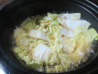 虾干大白菜千张条煲的做法步骤：9