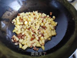 鲜炒乌米饭的做法步骤：6