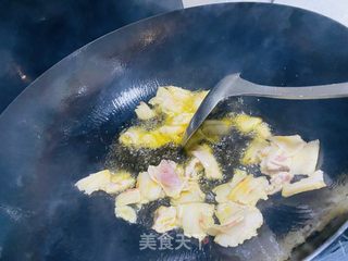 芹菜香干炒肉的做法步骤：7