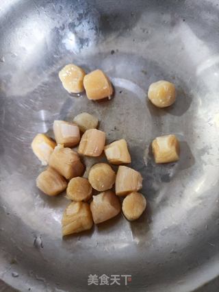 瑶柱肉末豆腐白菜汤的做法步骤：2