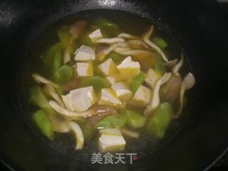 菇烧豆腐的做法步骤：7