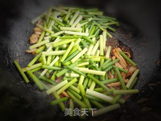 蒜薹炒肉的做法步骤：5