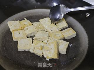 焖煎老豆腐的做法步骤：1