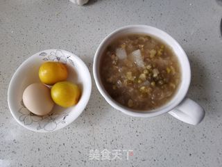 银耳雪梨绿豆粥的做法步骤：13