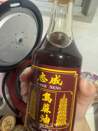 麻油鸡汤的做法步骤：2