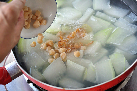 鮮美冬瓜湯