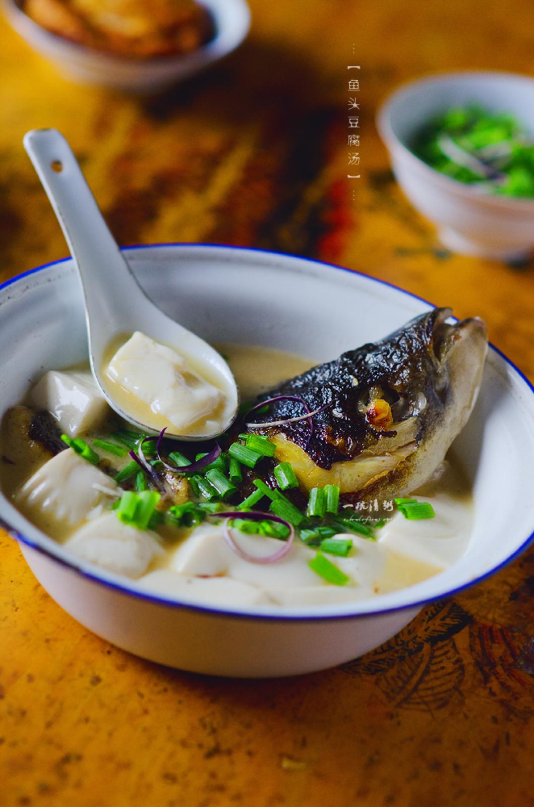 鱼头豆腐汤怎么做_鱼头豆腐汤的做法_邱邱的厨房日记_豆果美食