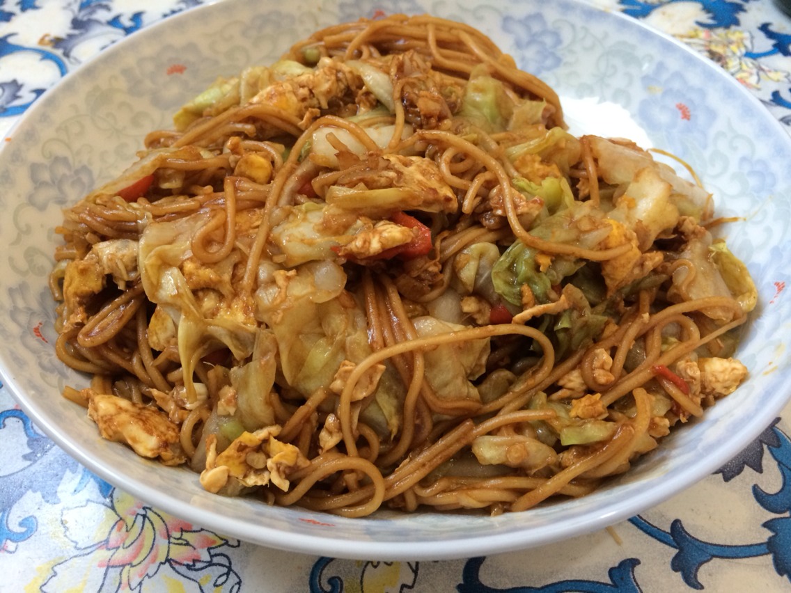 剛才的早中午飯—酸辣蛋炒麵