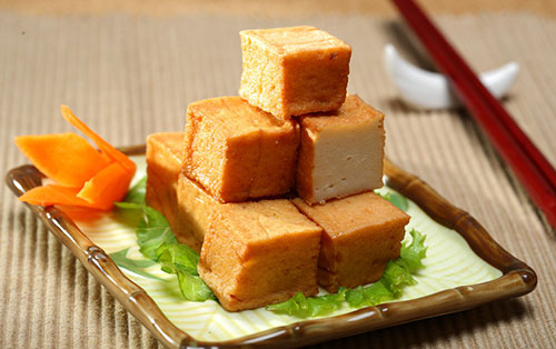鱼豆腐的认识与选购技巧 怎么挑选 美食天下