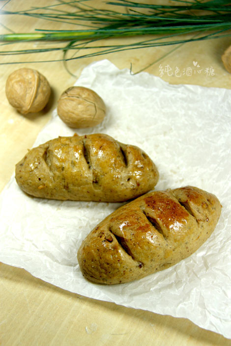 牛奶核桃面包——松软营养的美味面包