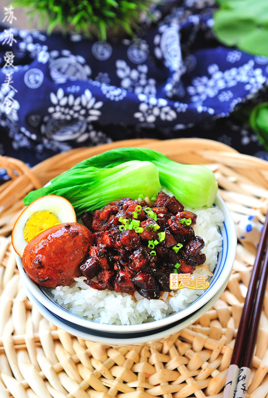 夏季无敌香浓葱酥卤肉饭——一碗浓郁的台湾古早味