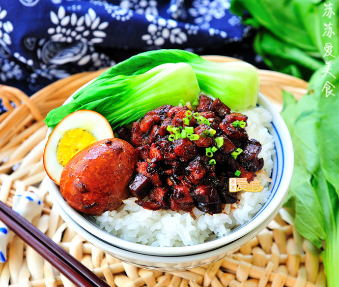 夏季无敌香浓葱酥卤肉饭——一碗浓郁的台湾古早味