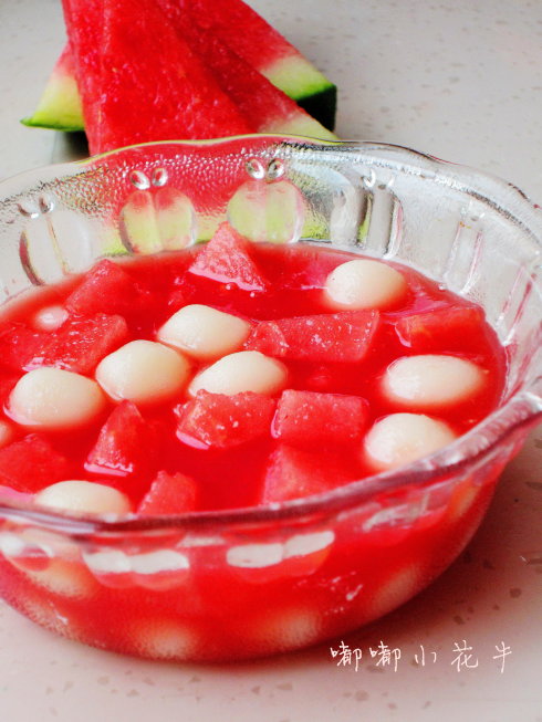 炎炎夏天，打造创意西瓜的新吃法——蜜汁西瓜捞