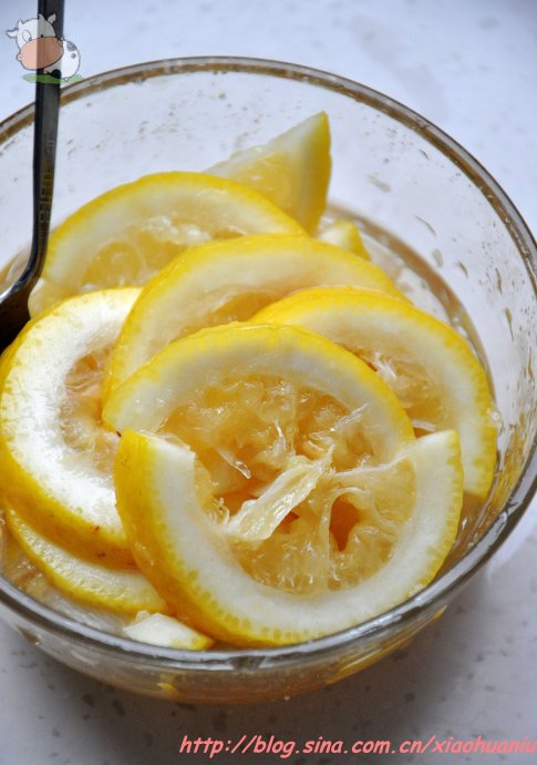 最简单的美白润肤茶，让女人喝出靓丽容颜——柠檬蜂蜜饮