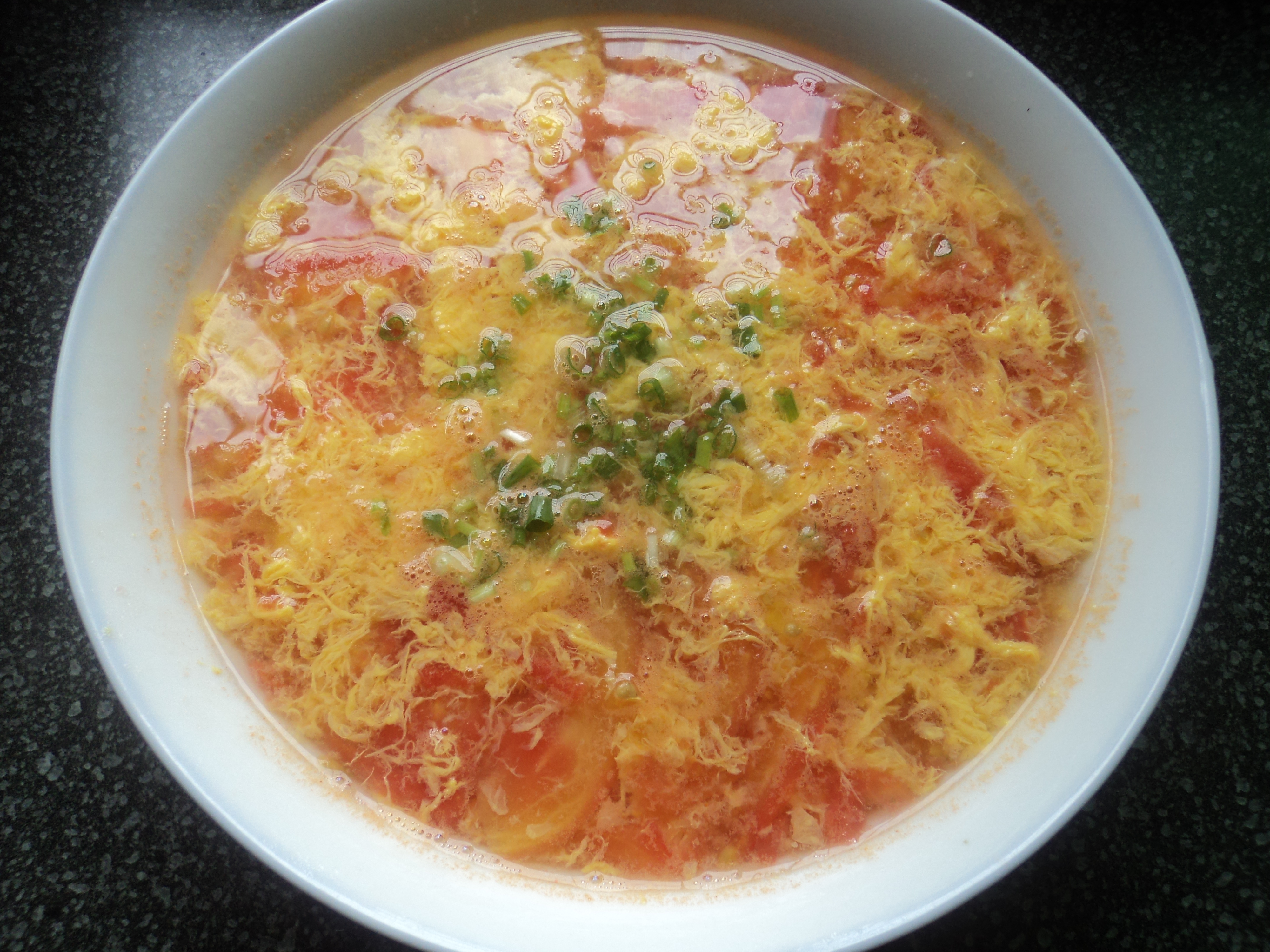 西红柿鸡蛋汤图片高清图片