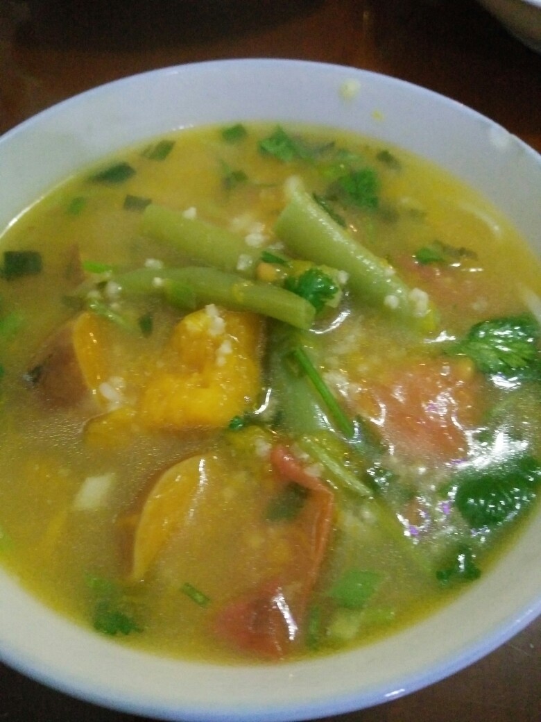 调和(huo)饭,油菜香菇,藕夹