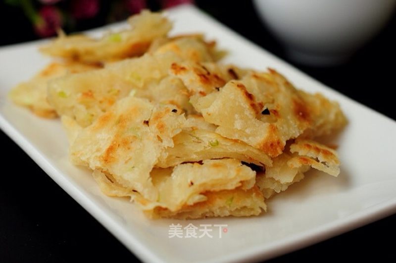 我们大安阳最经典的早餐小吃:扁粉菜配油饼[愉快,再来一_美食天下