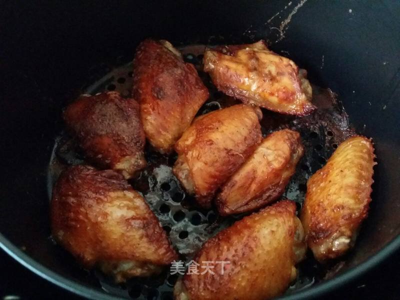 晚飯~空氣炸鍋炸雞翅,西紅柿雞蛋湯,生菜