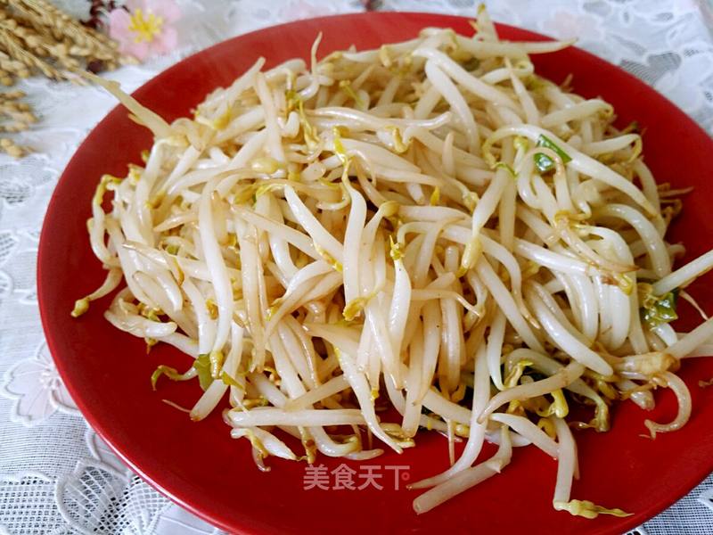 又做腐乳肉白灼油麥菜素炒豆芽又食野菜香蒲公英