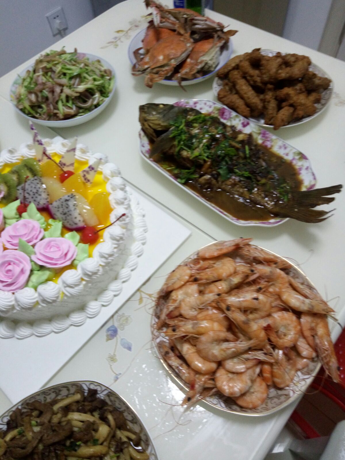 生日家庭聚会饭菜图片图片
