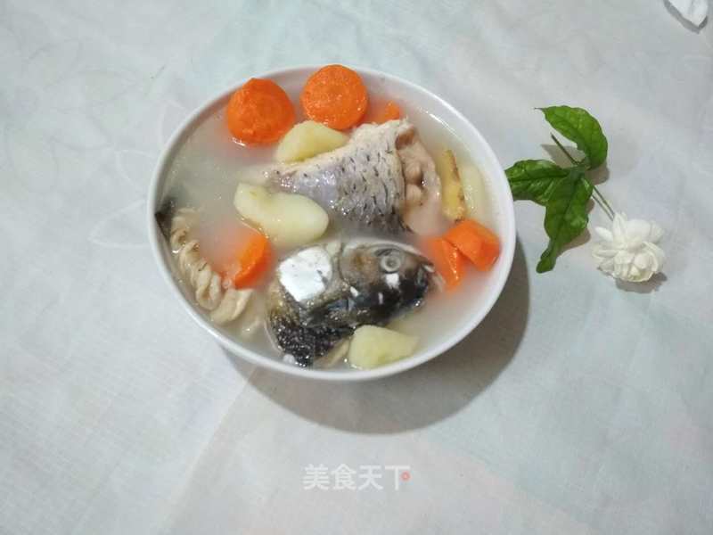 紅蘿蔔鯇魚湯