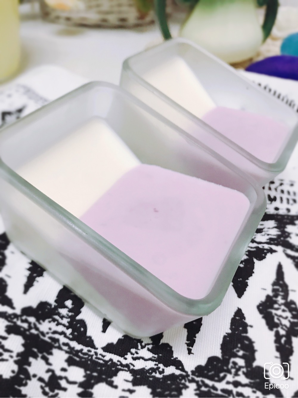 天妈新品——酸奶紫薯布丁&抹茶双拼布丁,加了奶油哦,很美味!
