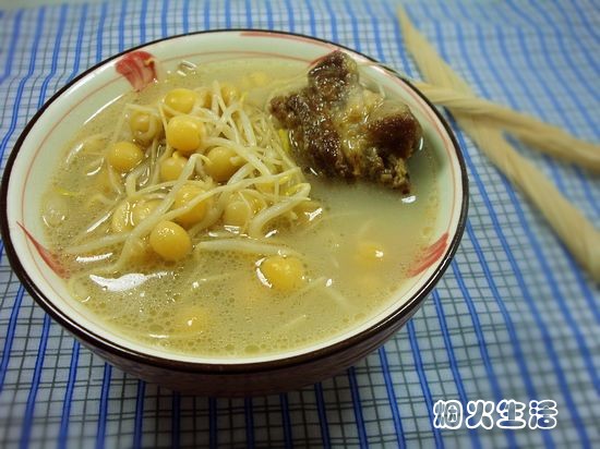 豆芽排骨湯